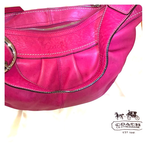Coach Classic Shoulder - Picture 1 of 5